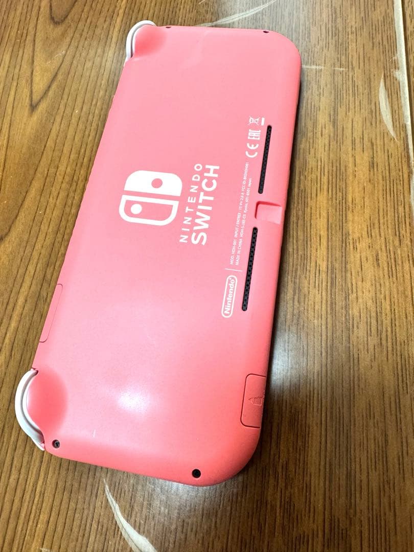 即購入ok Nintendo Switch lite 本体 コーラルピンク 美品