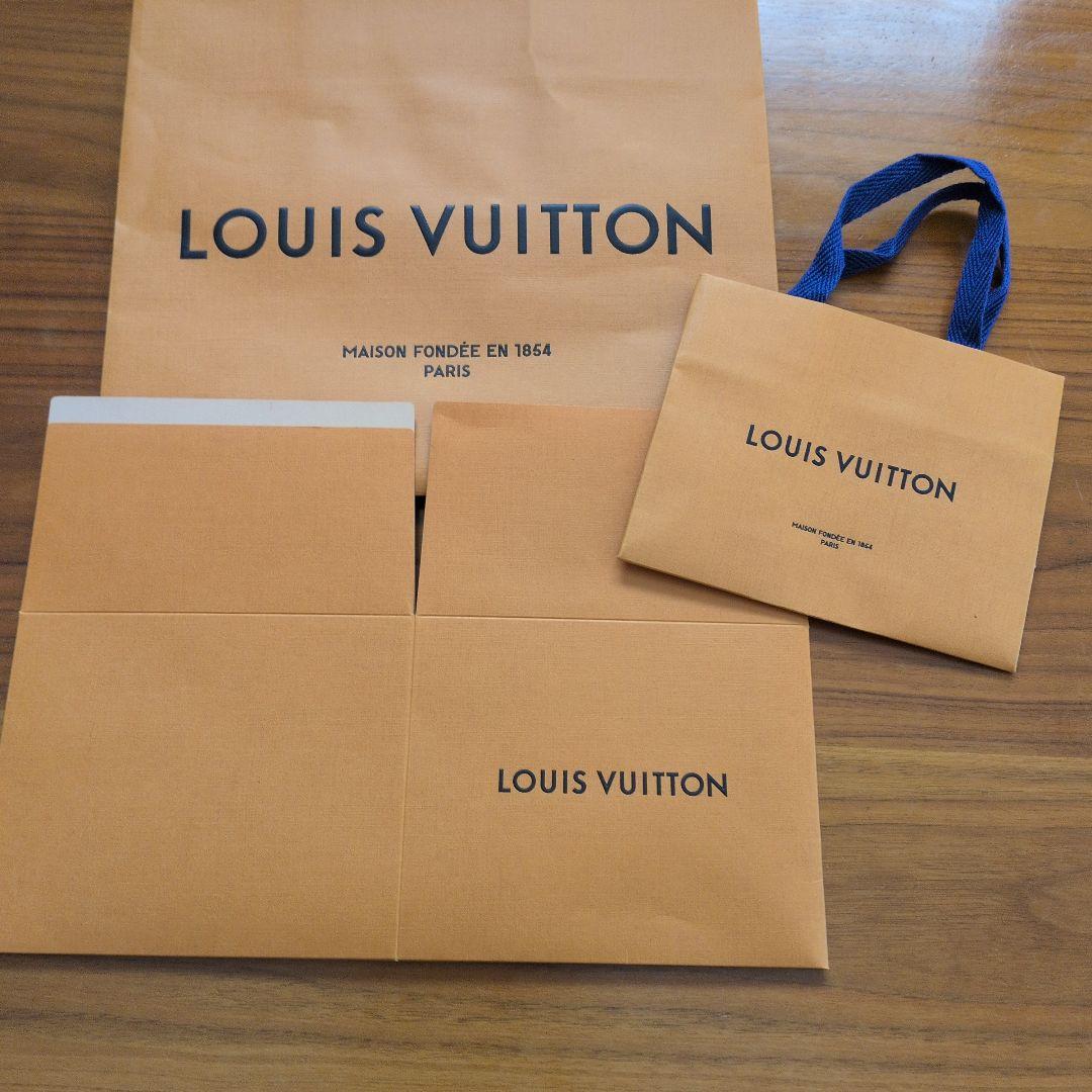 Louis Vuitton アロマキャンドル 陶器製