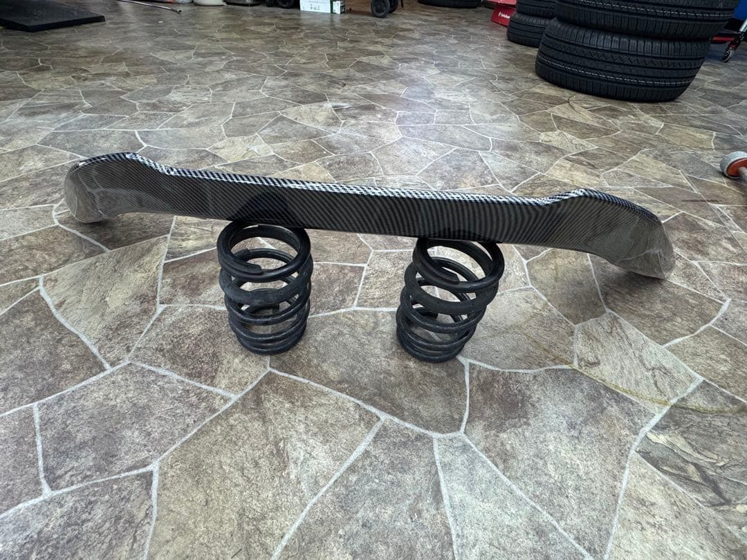 リアルカーボン スポイラー　スープラ