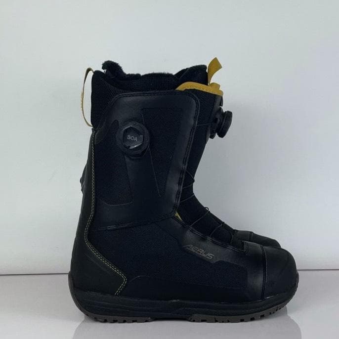 【未使用】　ヨネックス　AERUS BOA スノボーブーツ　25.5㎝