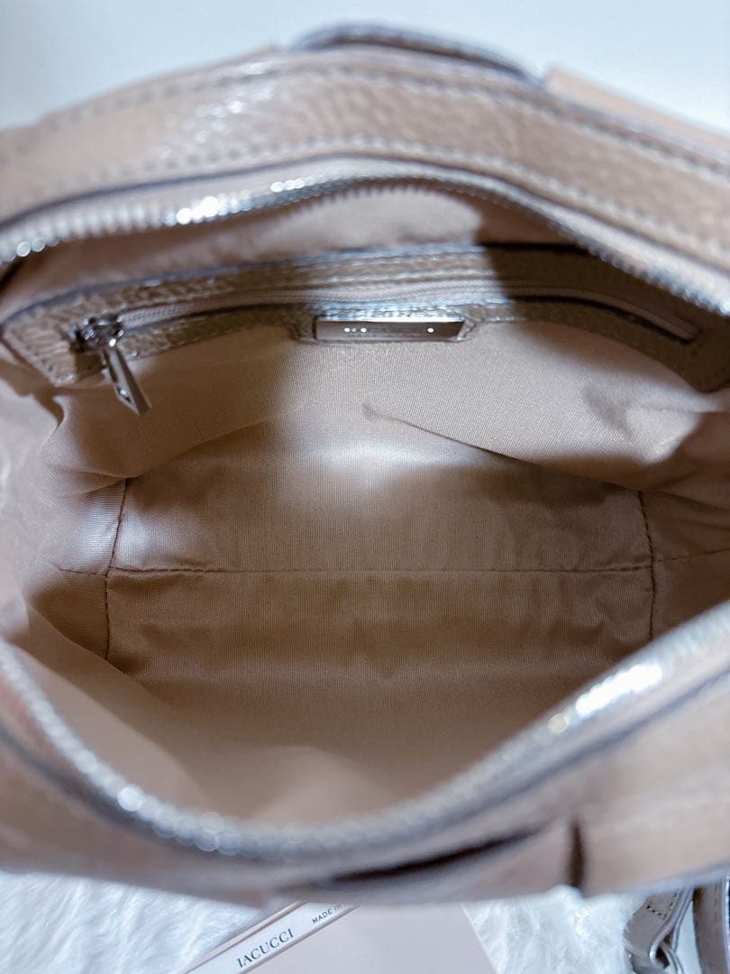 イアクッチ　ベルタ S CERVO 美品