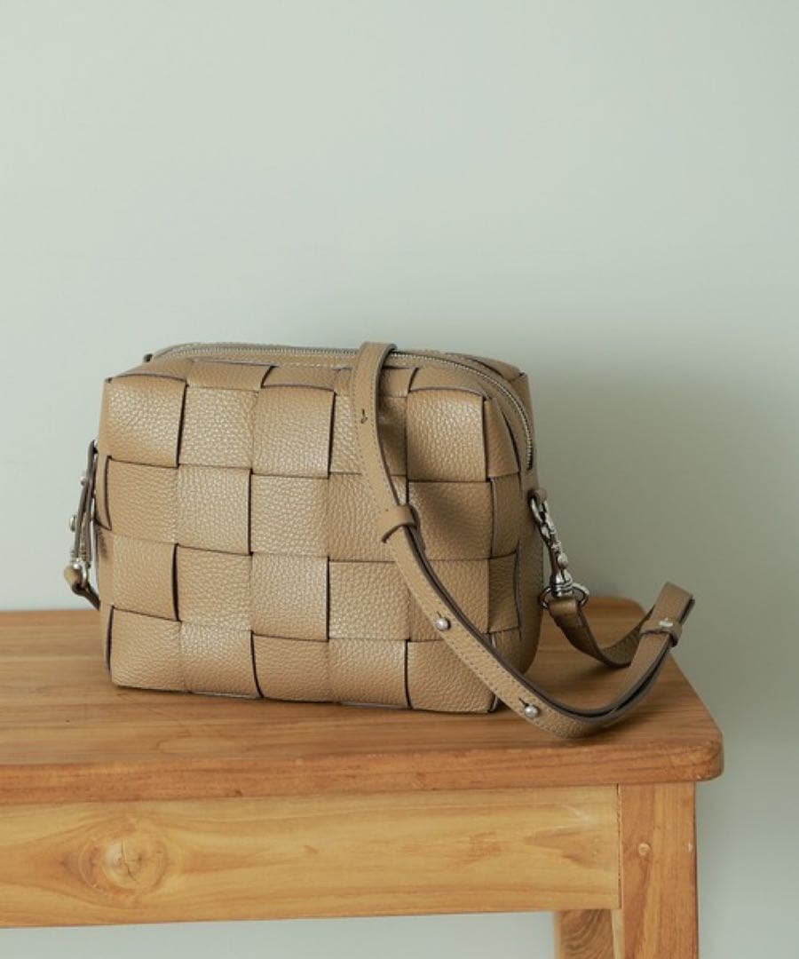 イアクッチ　ベルタ S CERVO 美品