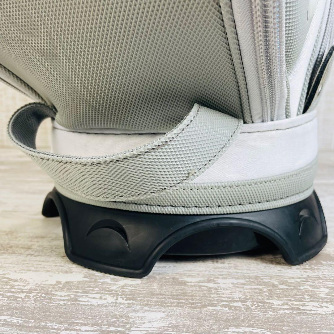 【新品.紙タグ付】マスターバニーエディション　ゴルフ　キャディバッグ　9.5型