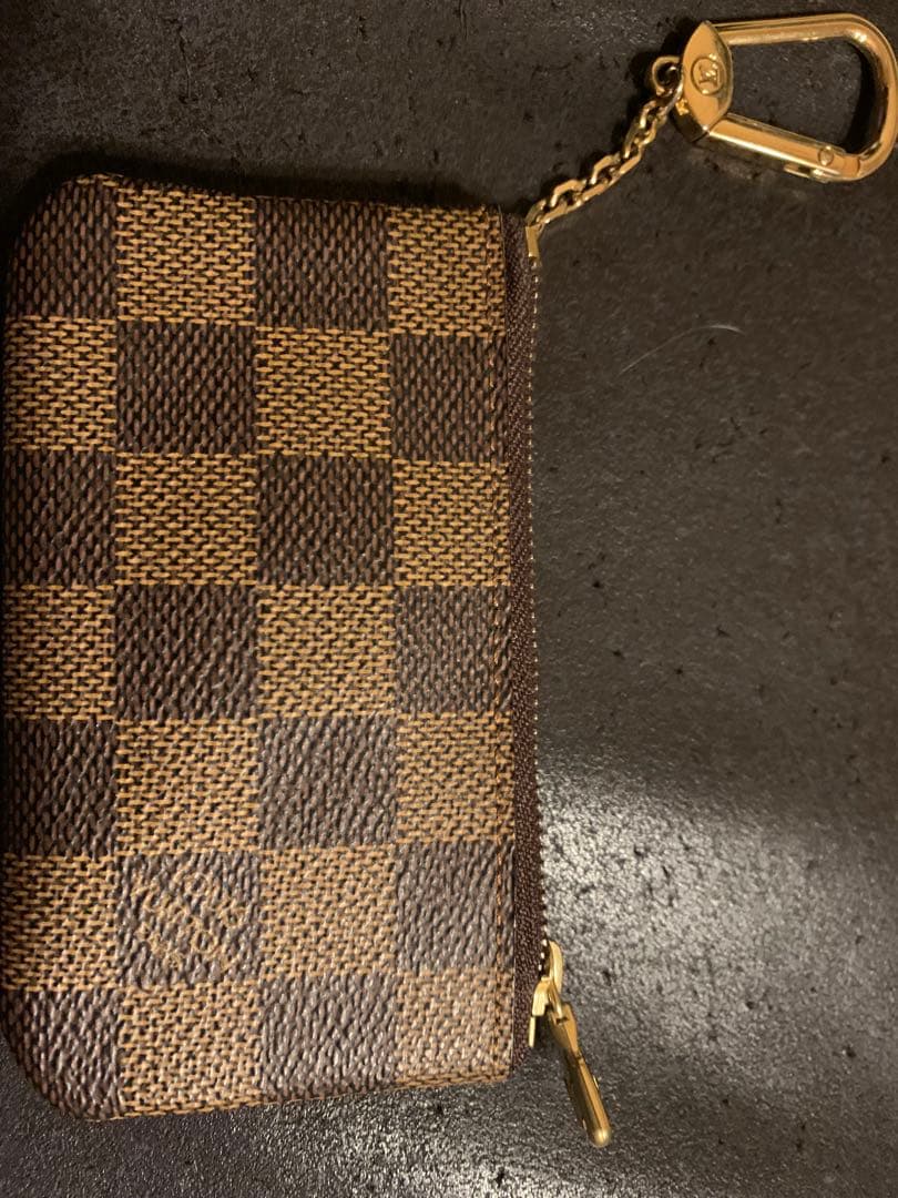 LOUIS VUITTON ポシェット クレキーリング付きケース
