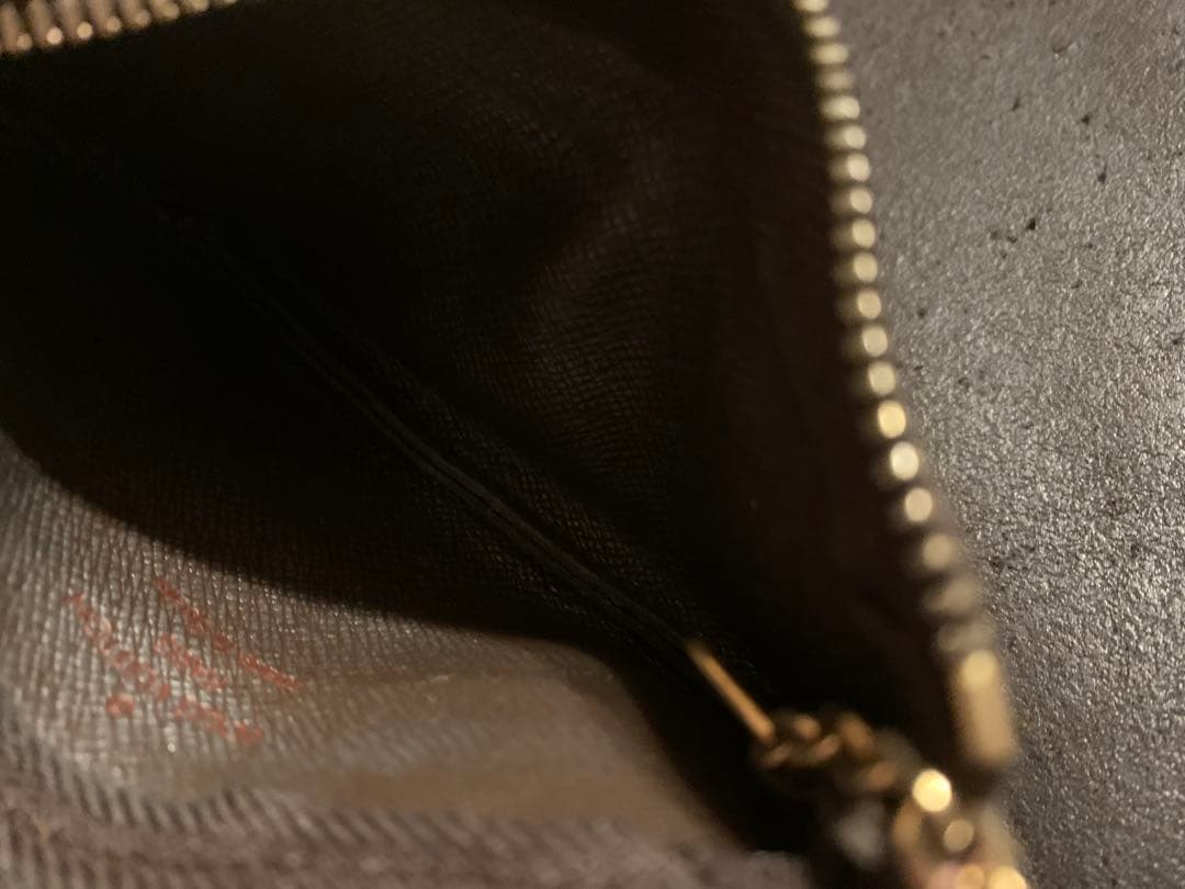 LOUIS VUITTON ポシェット クレキーリング付きケース