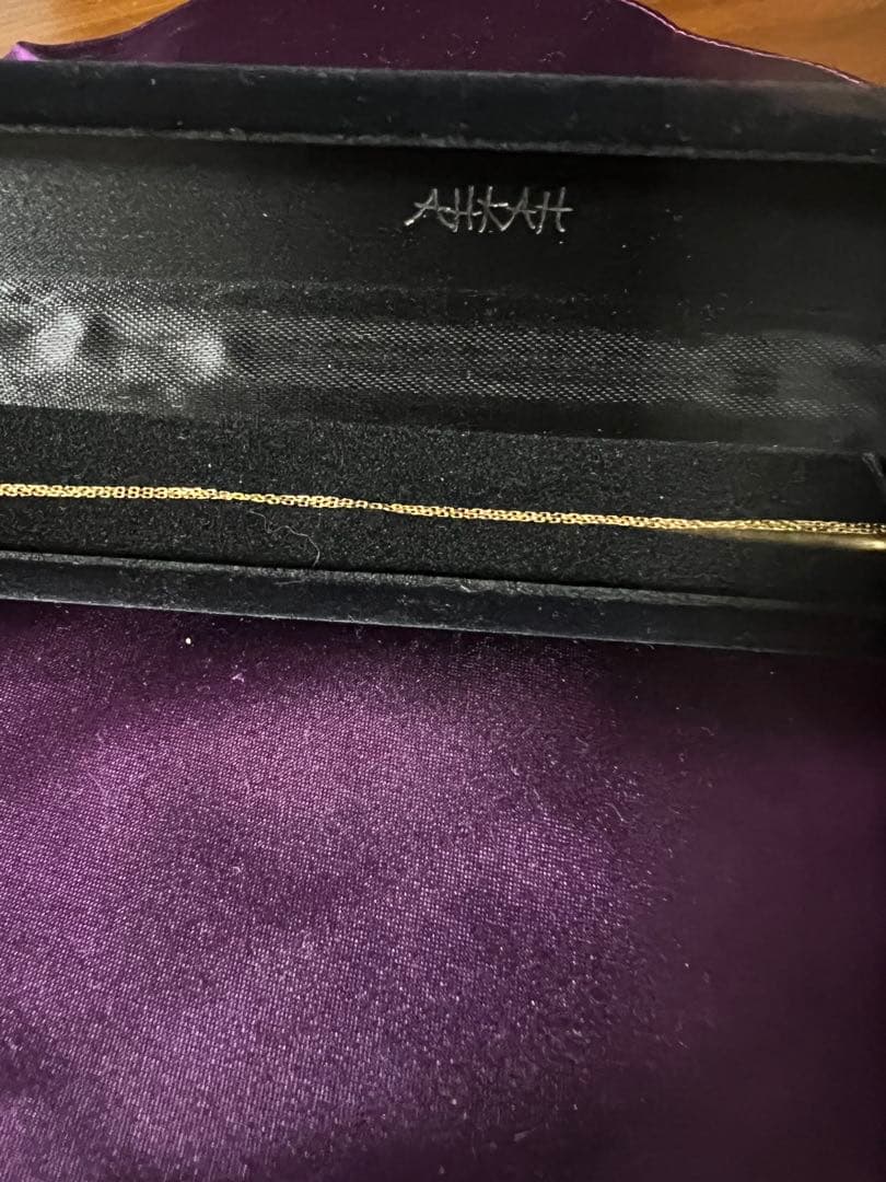 AHKAH ハート型ペンダント ゴールドネックレス