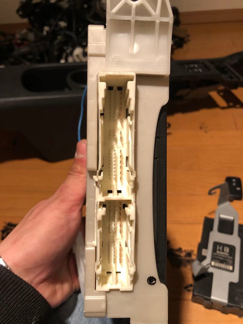 ZN6 86前期キーレススターター　ECU コンピューターユニットセット