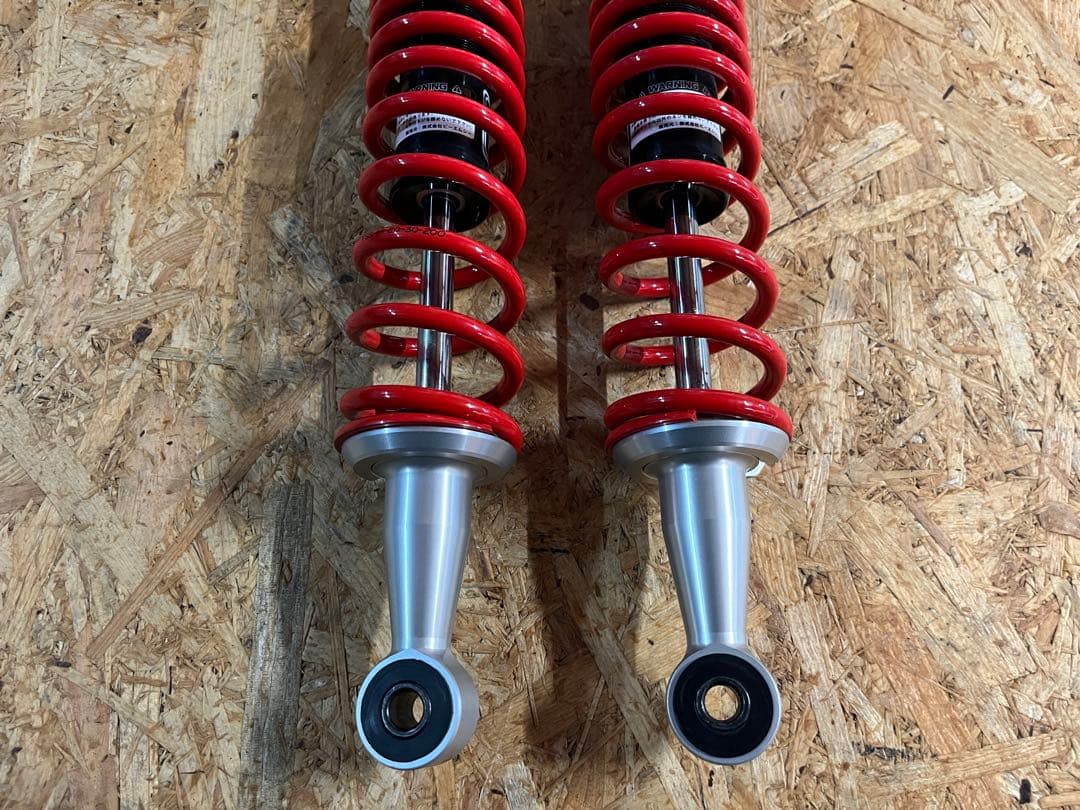 YSS JAPAN リアショック　送料込み