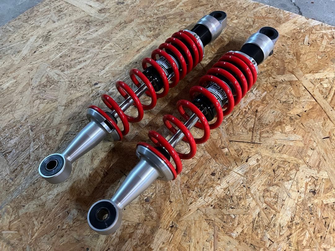 YSS JAPAN リアショック　送料込み