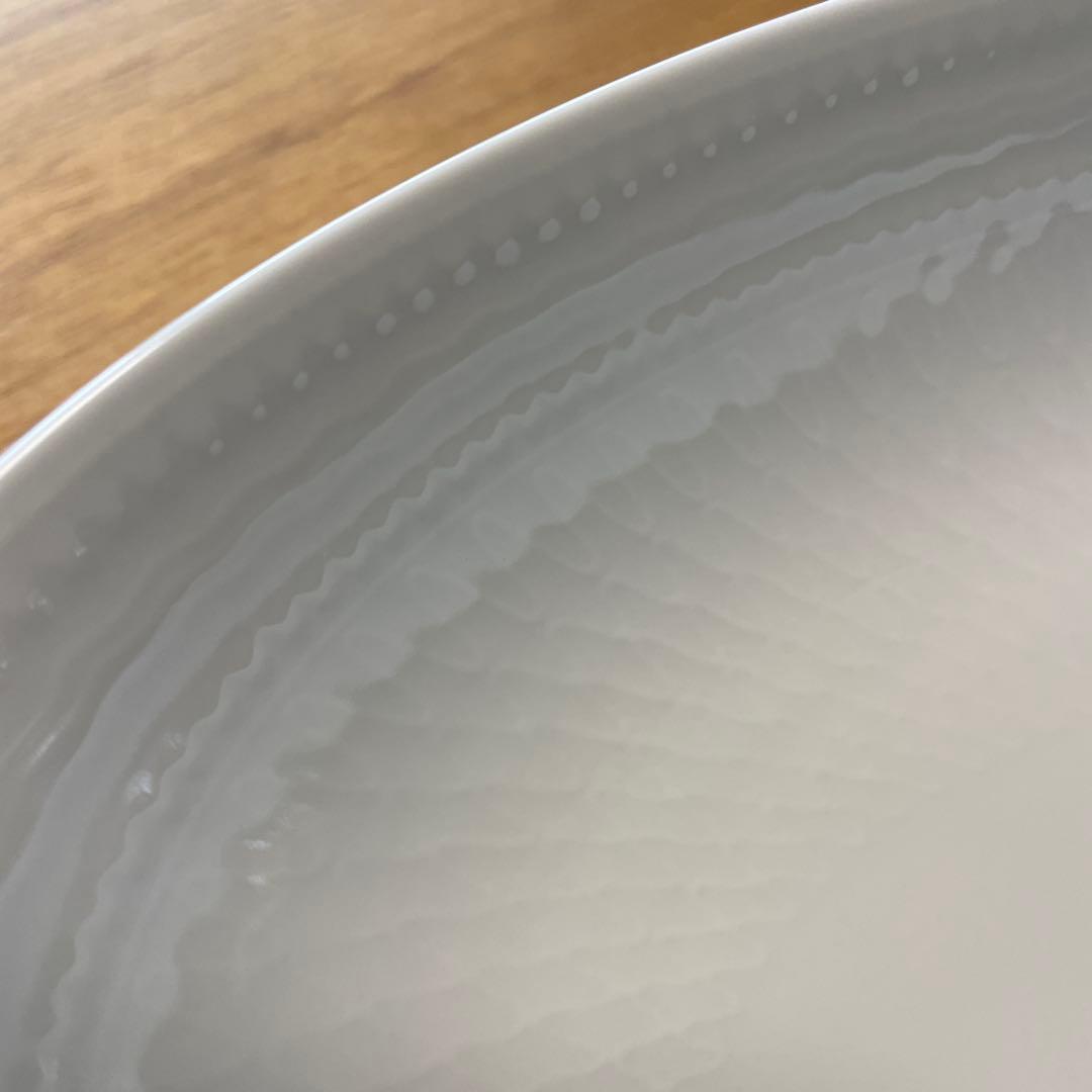 ロイヤルコペンハーゲン　ホワイトパルメッテオーバルディッシュプレート2枚27㎝