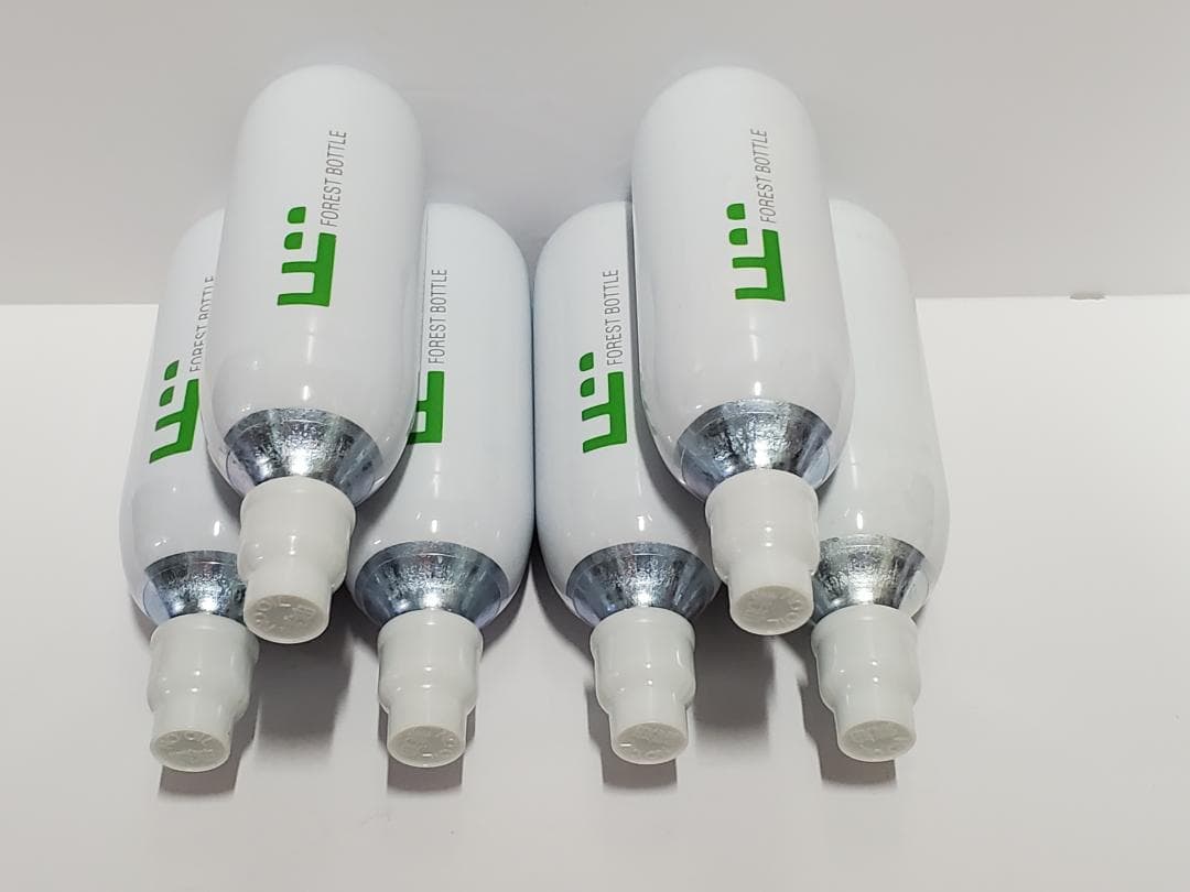 1月末まで限定価格！　ADA　 Co2フォレストボトル６本セット