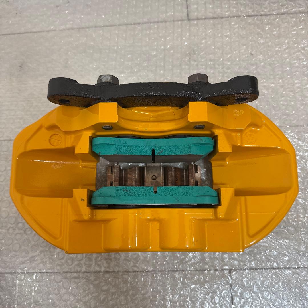 WRX STI S206 純正ブレンボ　リア4Podキャリパー