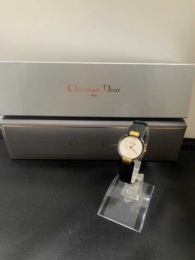 ジ*ン様 Christian Diorシェル 腕時計 クォーツ