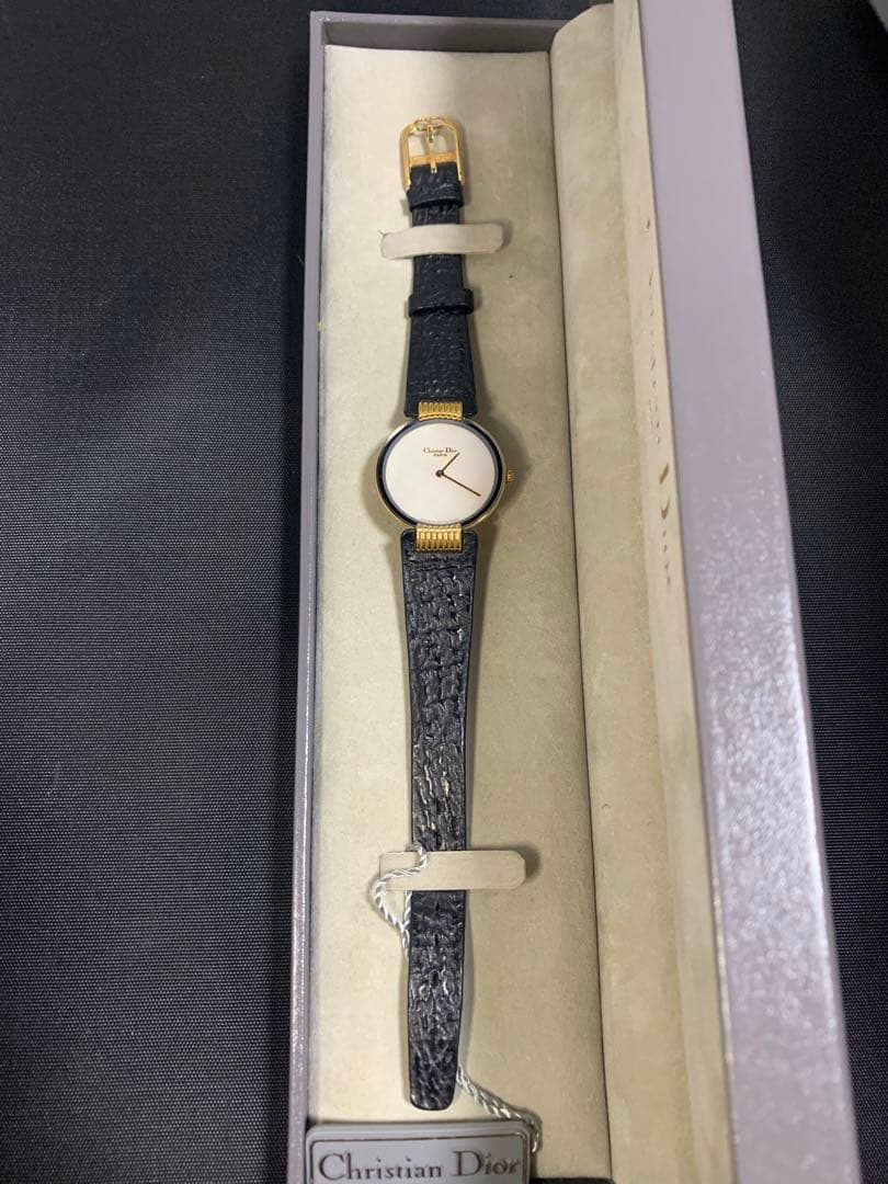 ジ*ン様 Christian Diorシェル 腕時計 クォーツ