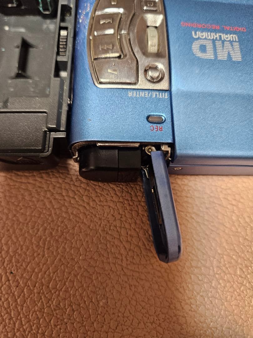 SONY MD ウォークマンMZ-R50 シルバー 本体 動作未確認　ジャンク品