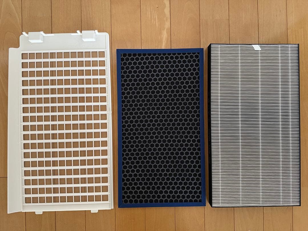 【美品】2022年製 シャープ 加湿空気清浄機 KC-J50-W