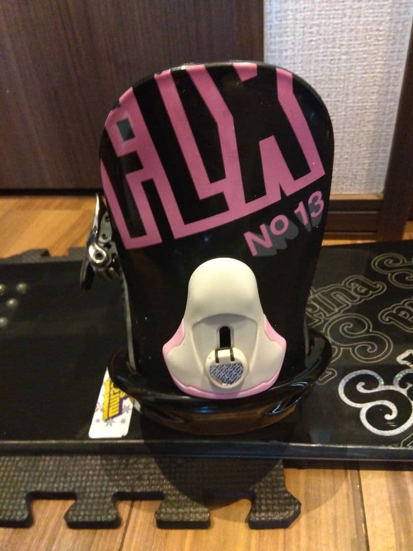 入門・練習用に‼️SABRINA SIS 146 レディーススノーボードセット