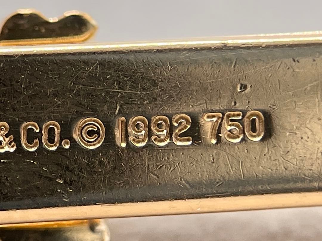 c023 希少　美品　ティファニー　1992 シグネチャー　タイピン　750