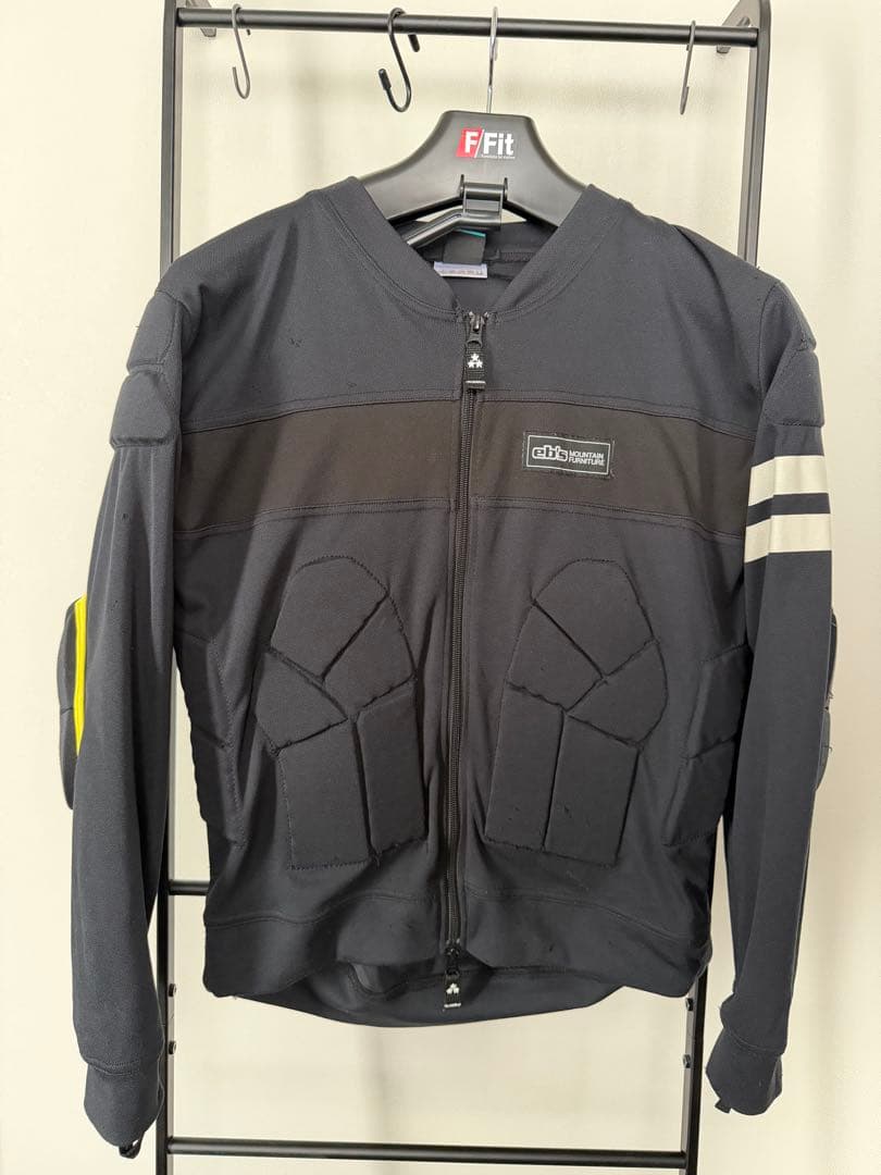 エビス、eb’sプロテクターシャツとズボンセット、mサイズ