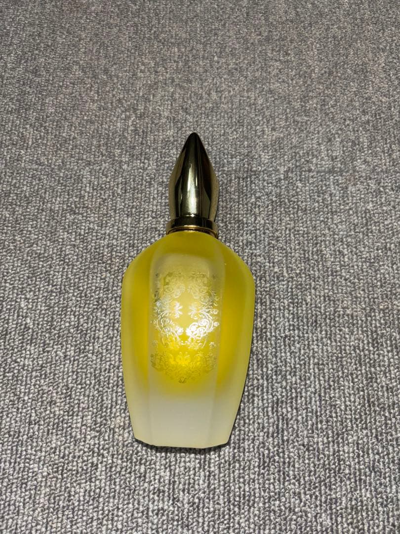 E*a様 濃厚ハニー&タバコ Xerjoff Naxos 100ml