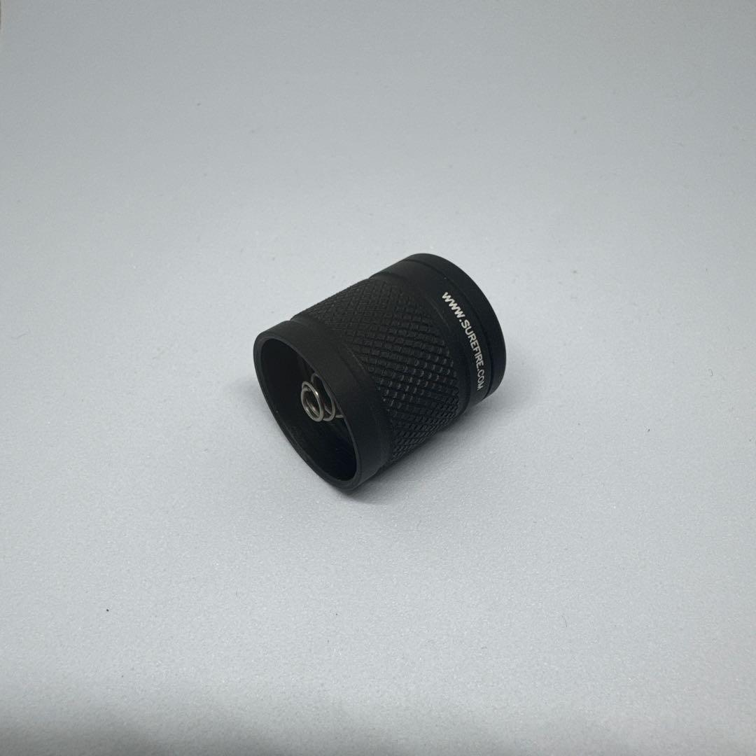 SUREFIRE FURY LED懐中電灯 ブラック