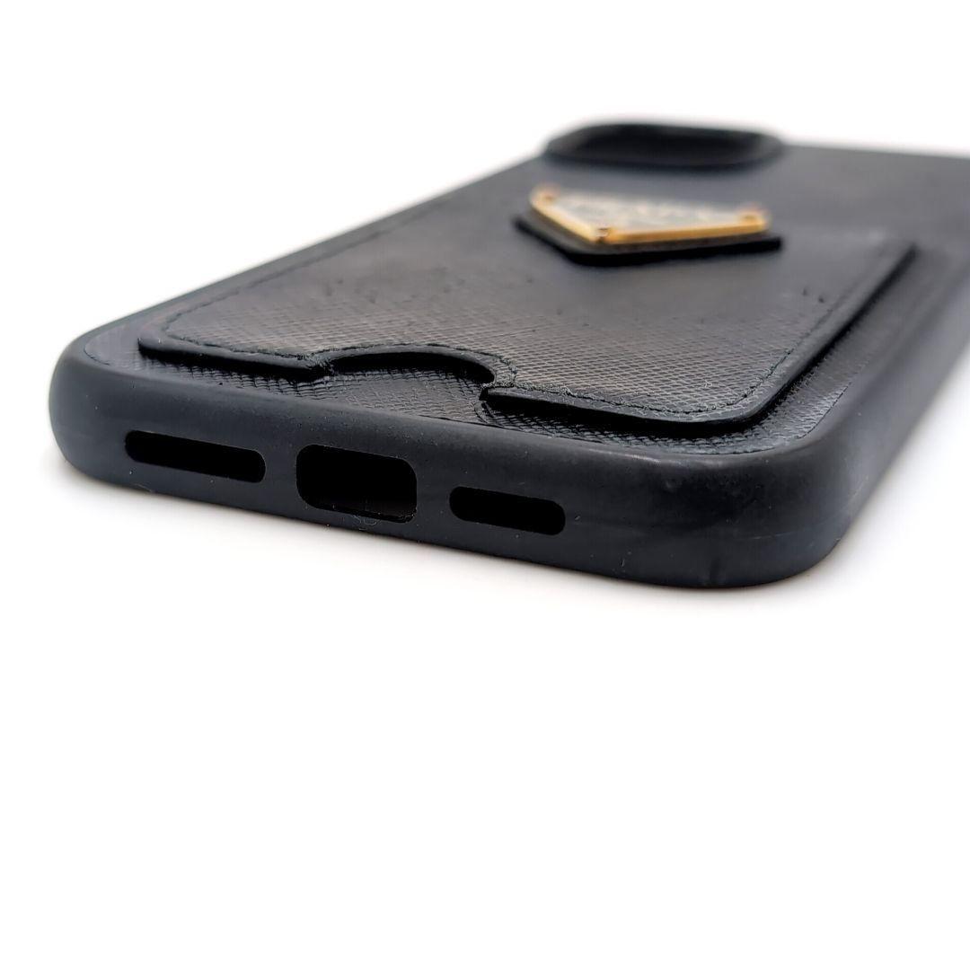 PRADA　プラダ　iPhone14PLUSケース　トライアングル　三角ロゴ　黒