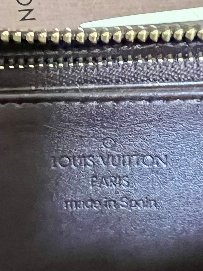 Louis Vuitton 長財布 ヴェルニ　ジッピー　ウォレット