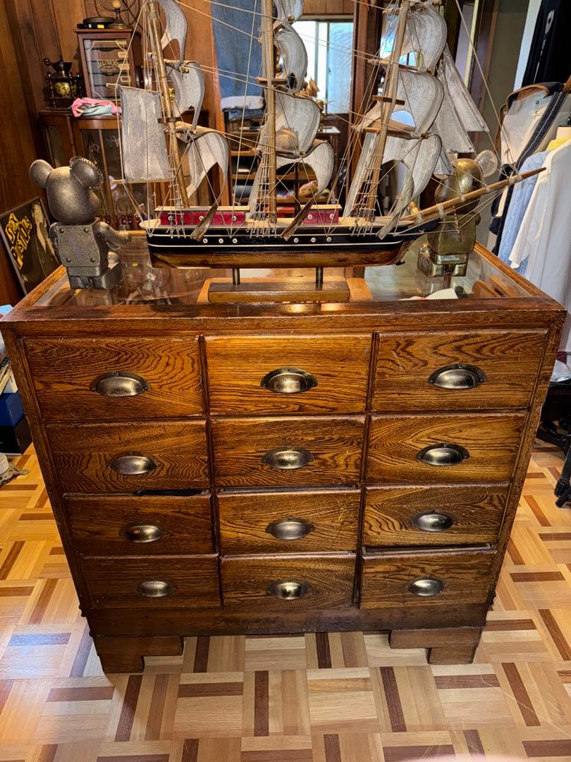 ヴィンテージ木製ディスプレイキャビネット(出荷方法は要相談)