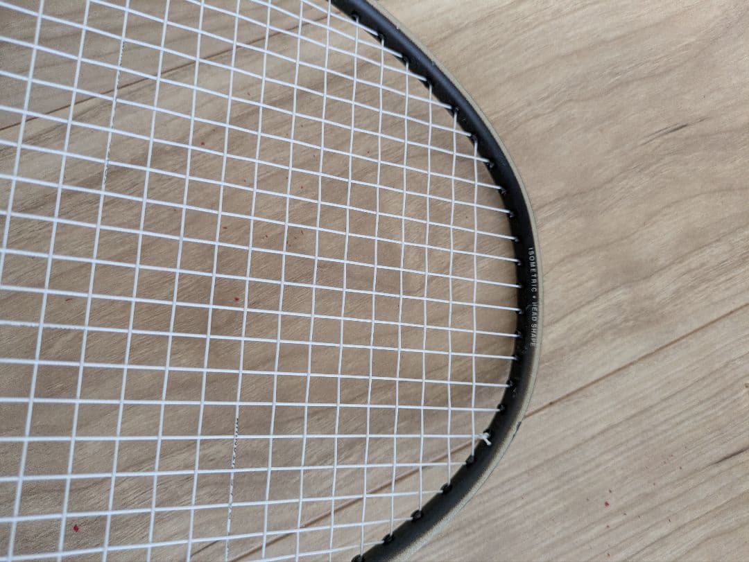 YONEX　MUSCLEPOWER80　ヒビあり　バドミントンラケット
