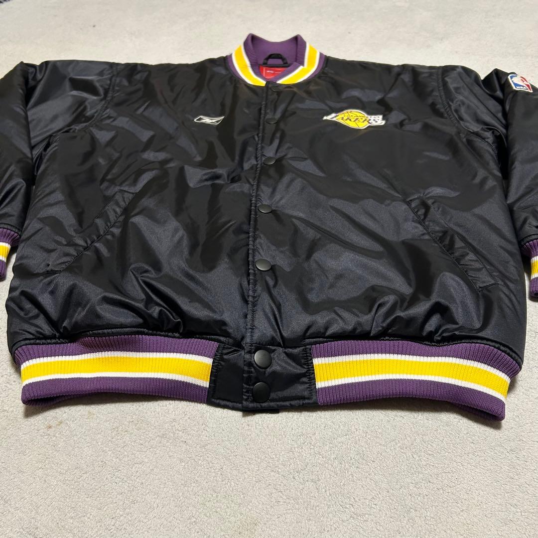 リーボック レイカーズ Reebok LAKERS コラボ スタジャン 黒 L