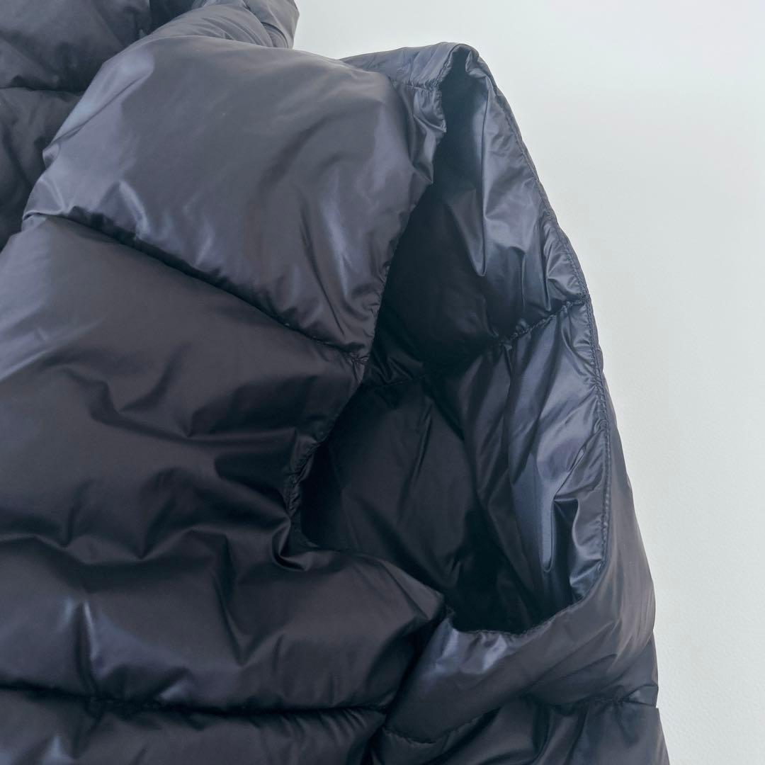 LIVIANACONTI　40　フーデットベスト　ダウンベスト　ブラック