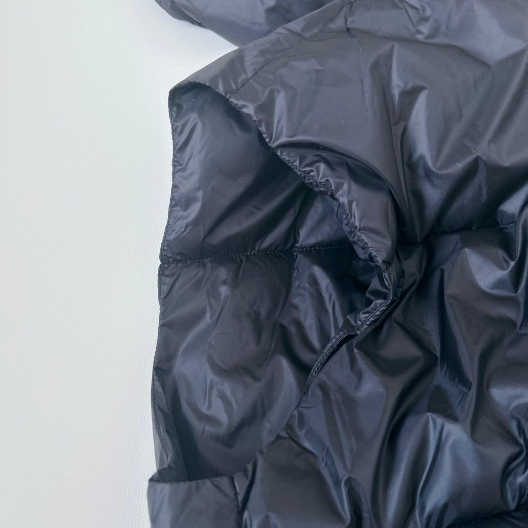 LIVIANACONTI　40　フーデットベスト　ダウンベスト　ブラック