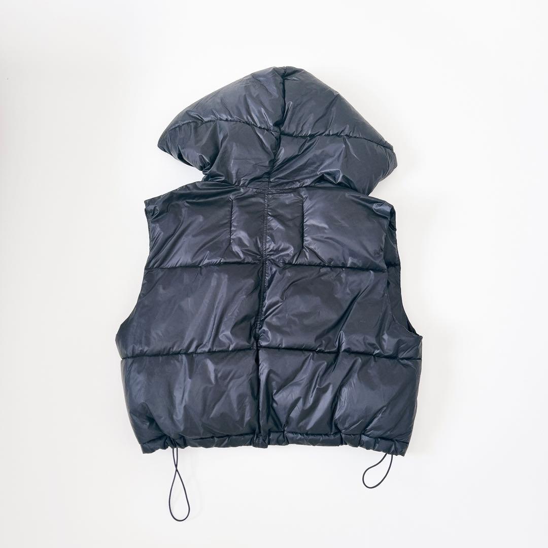 LIVIANACONTI　40　フーデットベスト　ダウンベスト　ブラック