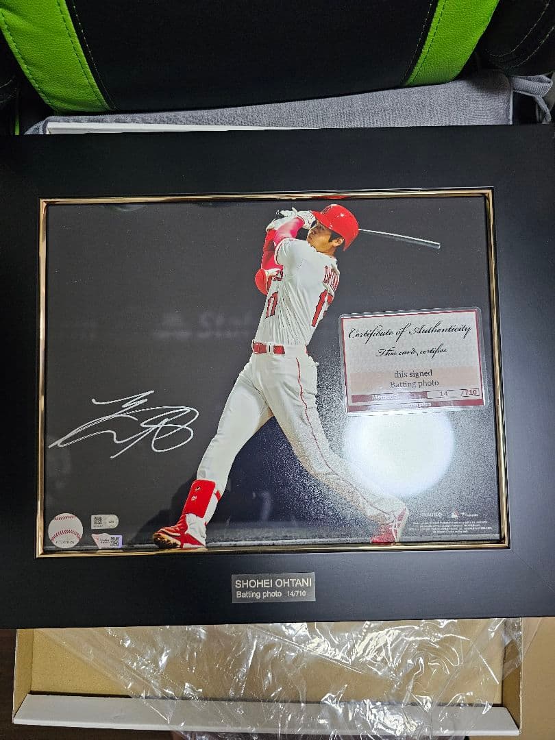 タイムセール直筆大谷翔平 サイン入りバッティング写真 14/710