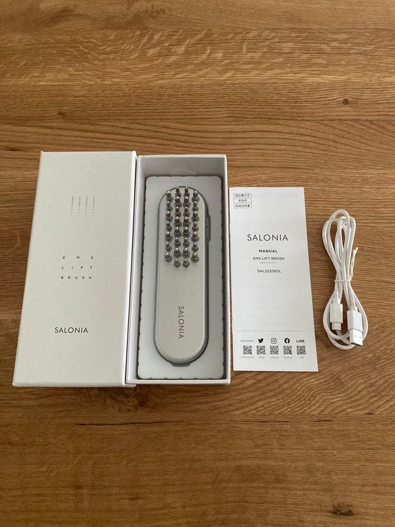 【美品】SALONIA 美顔器 スカルプ・フェイス・ボディ対応