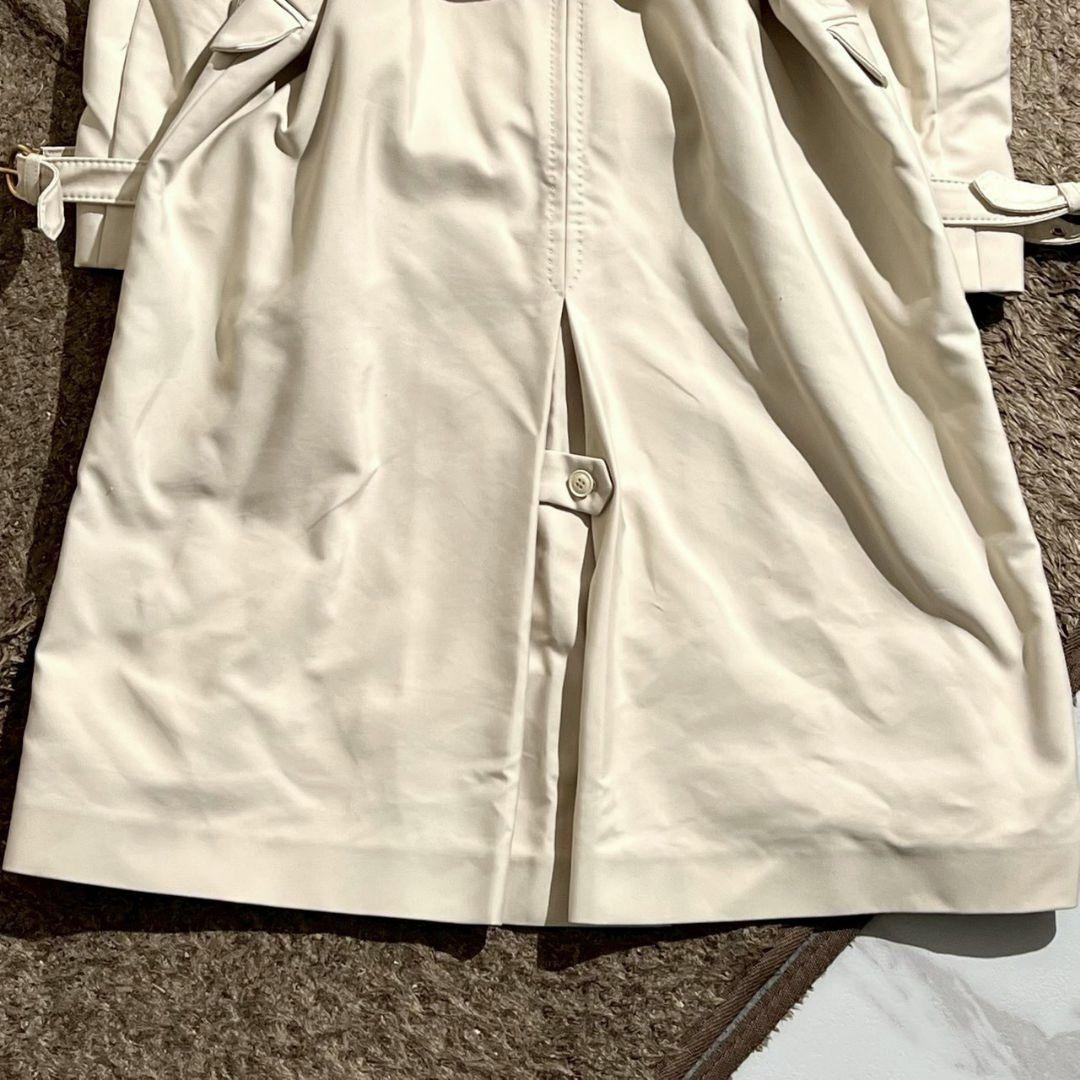 Salvatore Ferragamo トレンチコート アイボリー系 L相当