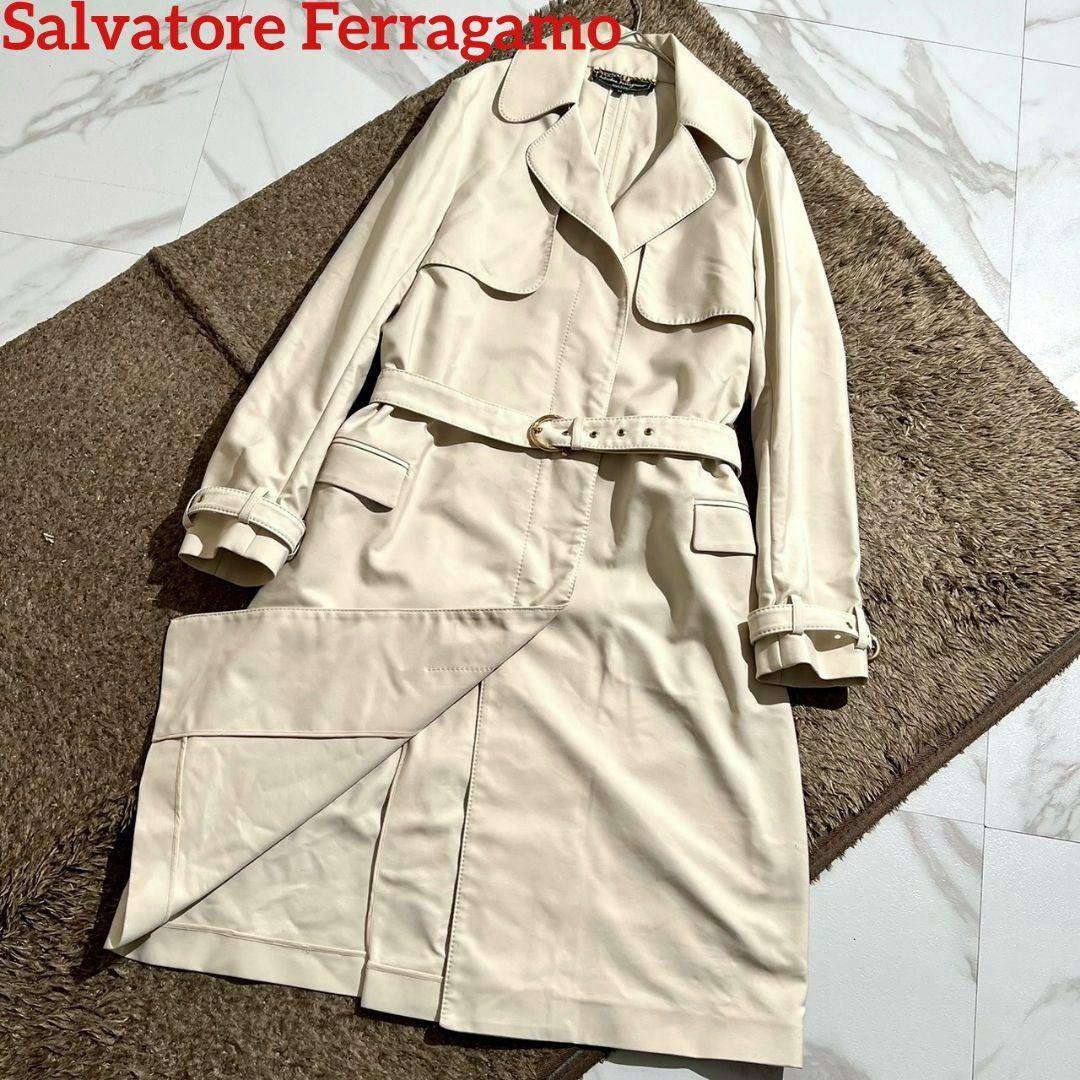 Salvatore Ferragamo トレンチコート アイボリー系 L相当