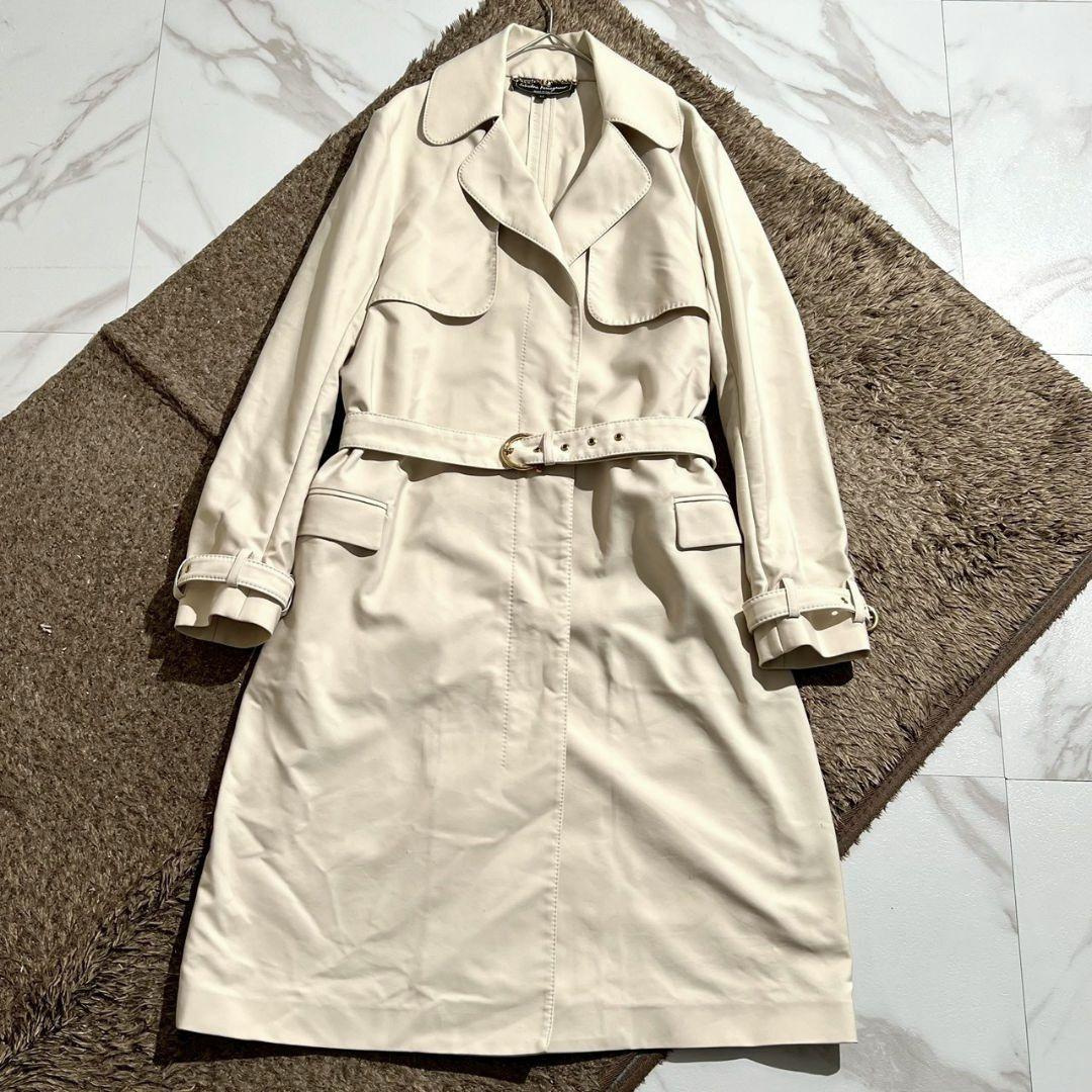 Salvatore Ferragamo トレンチコート アイボリー系 L相当