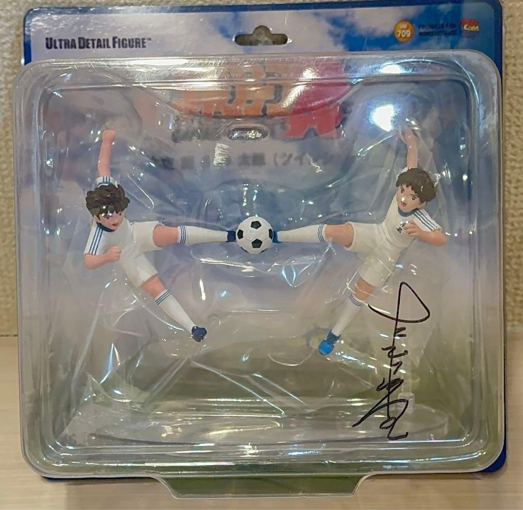 キャプテン翼　高橋陽一先生　直筆サイン　フィギュア　ツインシュート　大空翼