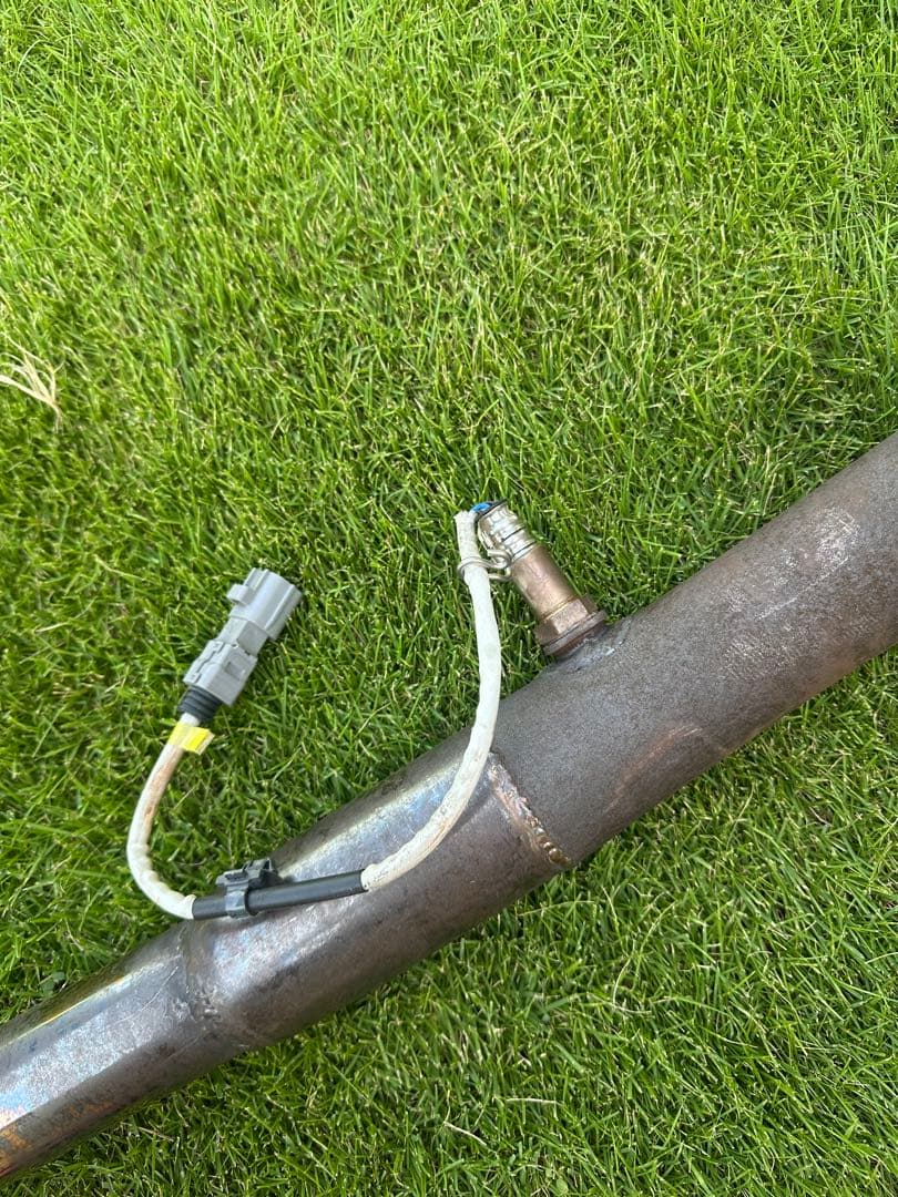 50プリウス ワンオフ中間ストレートマフラー ステンレス