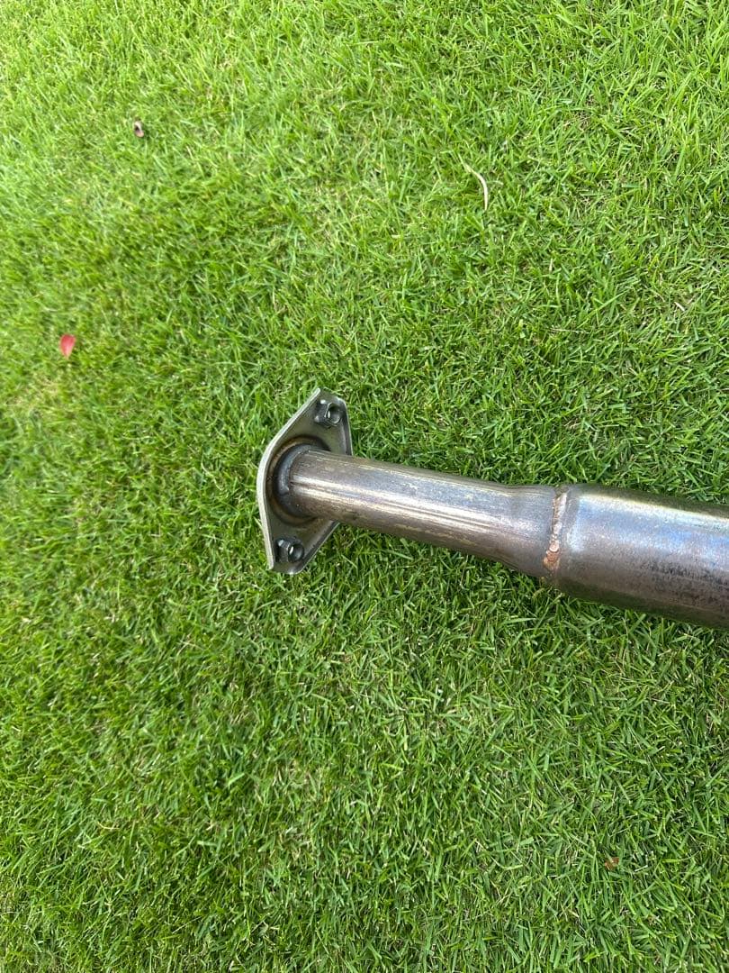 50プリウス ワンオフ中間ストレートマフラー ステンレス