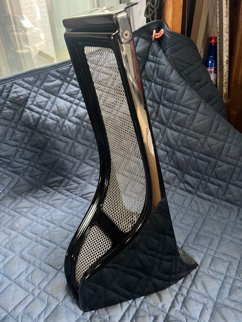 Thunderbike GPスタイル・チンスポイラー　ブレイクアウト