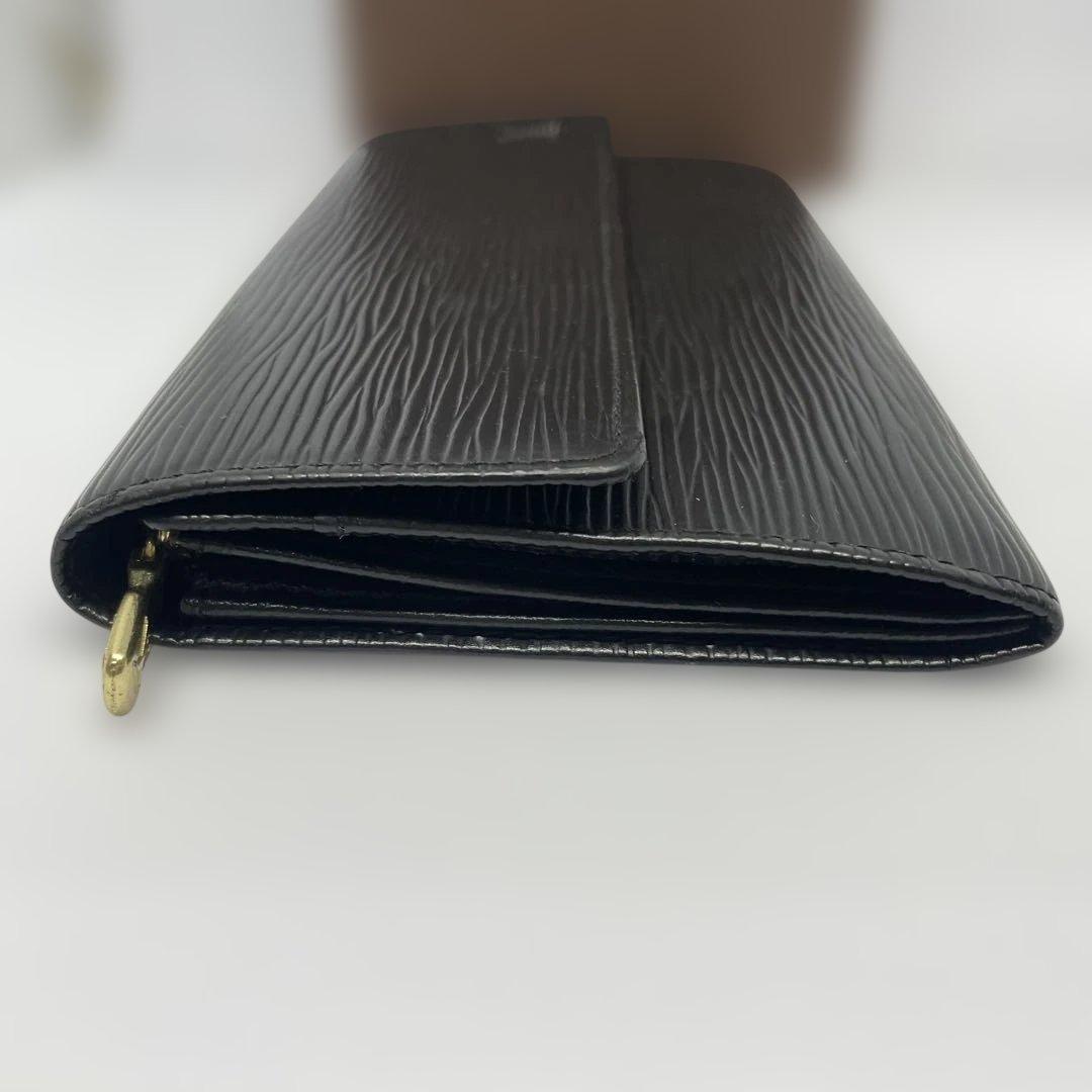 Louis Vuitton エピ　長財布　ヴィトン　ポルトフォイユ　サラ