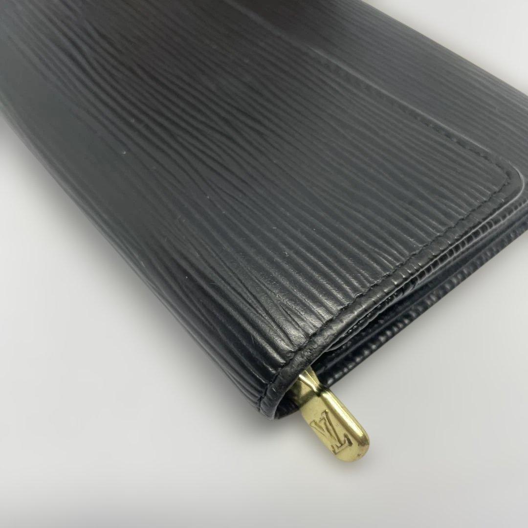 Louis Vuitton エピ　長財布　ヴィトン　ポルトフォイユ　サラ