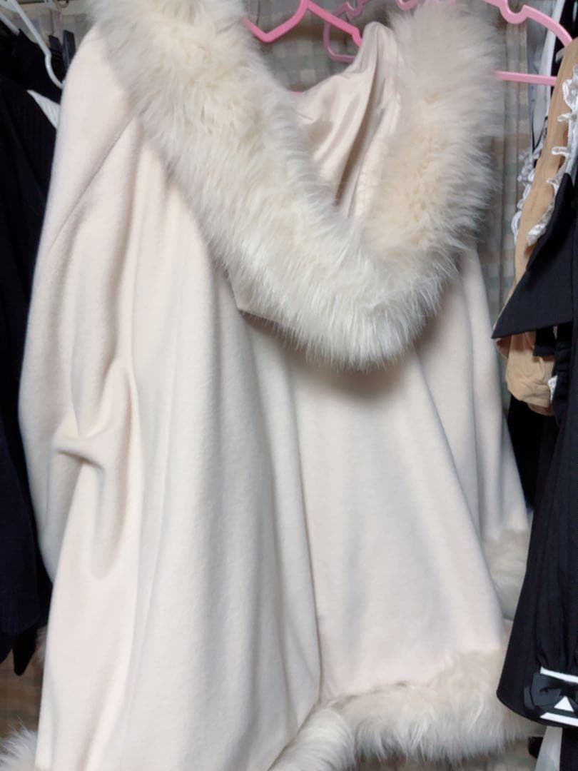 【ZOZO限定】 PARTY フードファーケープコート