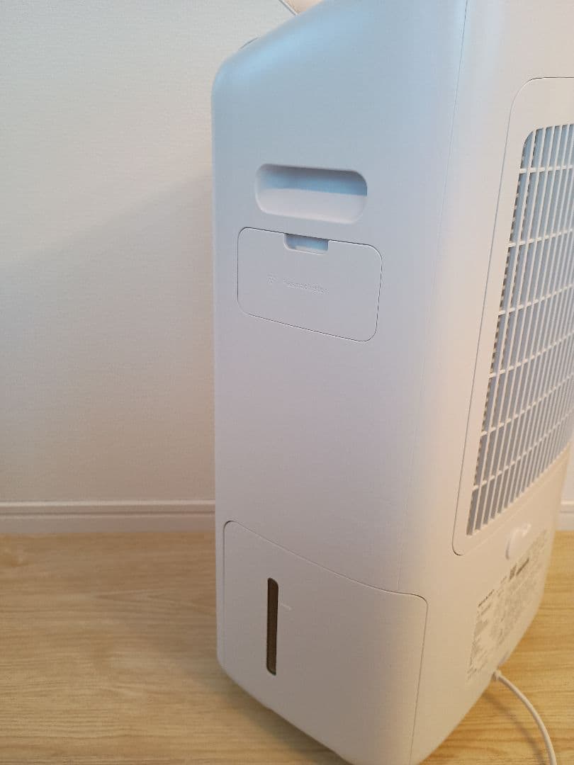24年製 SHARP 除湿機プラズマクラスター CV-NH140 即購入◎