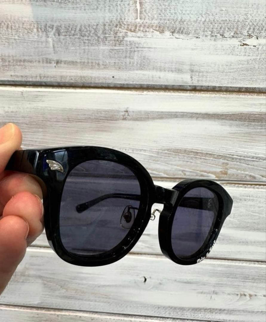 NSH サングラス　数原着用　即完売品