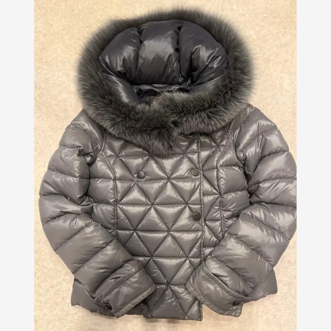 こまるDUVETICA ダウンコート グレーFOXファー