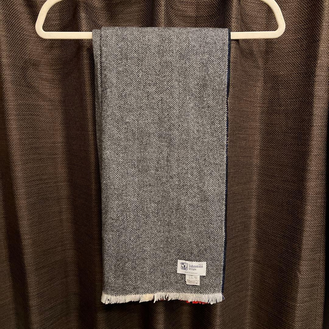 【極美品】Johnstons of Elgin のマフラー