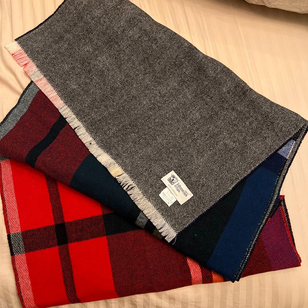 【極美品】Johnstons of Elgin のマフラー